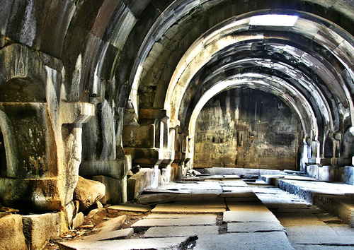 selim dark caravanserai